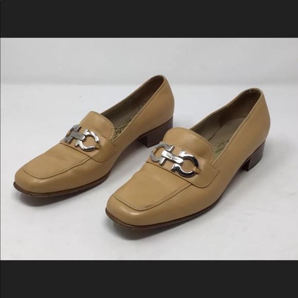 Womens Salvatore Ferragamo Loafers Shoes Leather Tan Size 6 - Picture 2 of 9